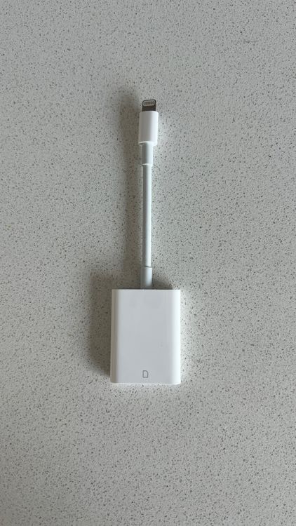 Apple Genuine Lightning to SD Card Camera Reader Adapter A14 | Kaufen ...