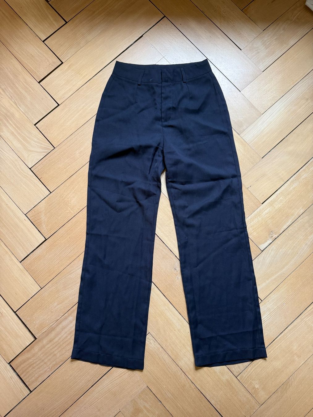 Shein Hosen: Hose dunkelblau 36 – Gebraucht aus Zürich von Diazaio