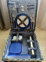 NEU! Wunderschöner Picknickkorb MIT Zubehör für 2 Pers. 🧺
