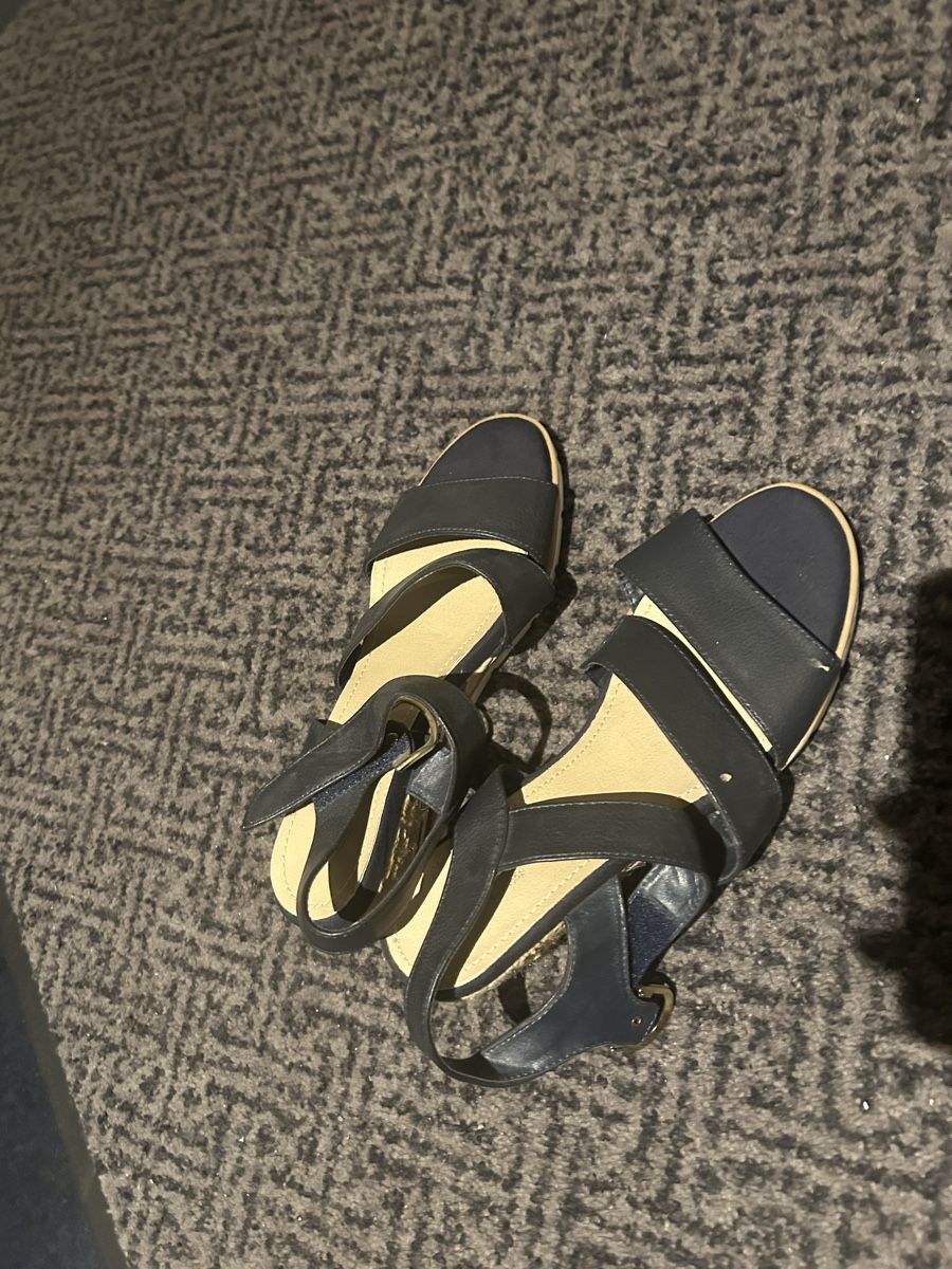 Scarpe da donna: Tom Taylor Sandalen dunkelblau – Nuovo (secondo la descrizione) da Zürich venduto da Lydilippuner