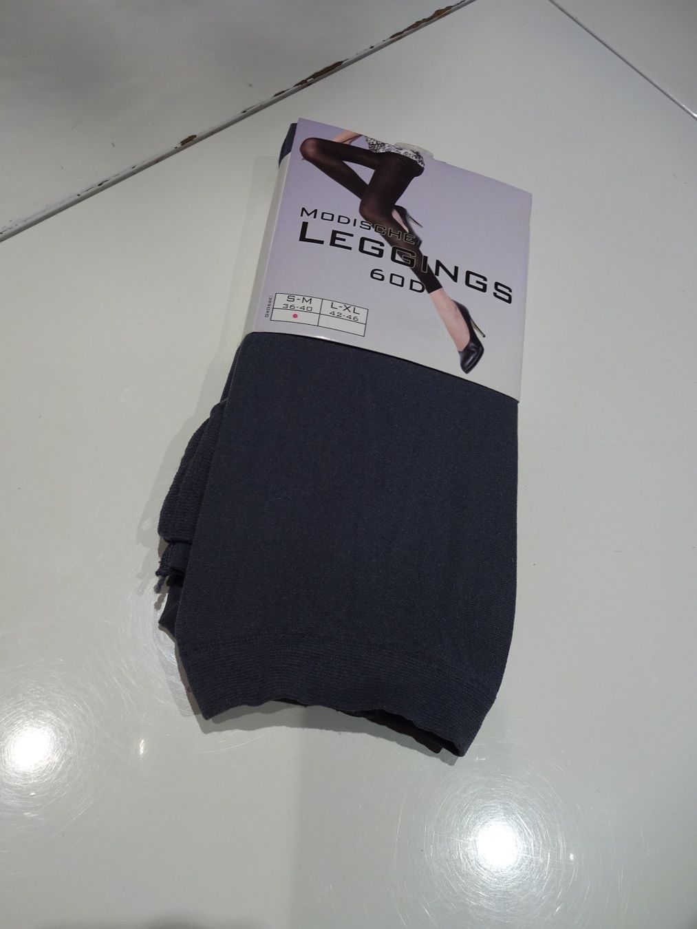 Leggings: Modische Leggins/Stretch – Neuf avec emballage d'origine à Rothrist par Mistery1