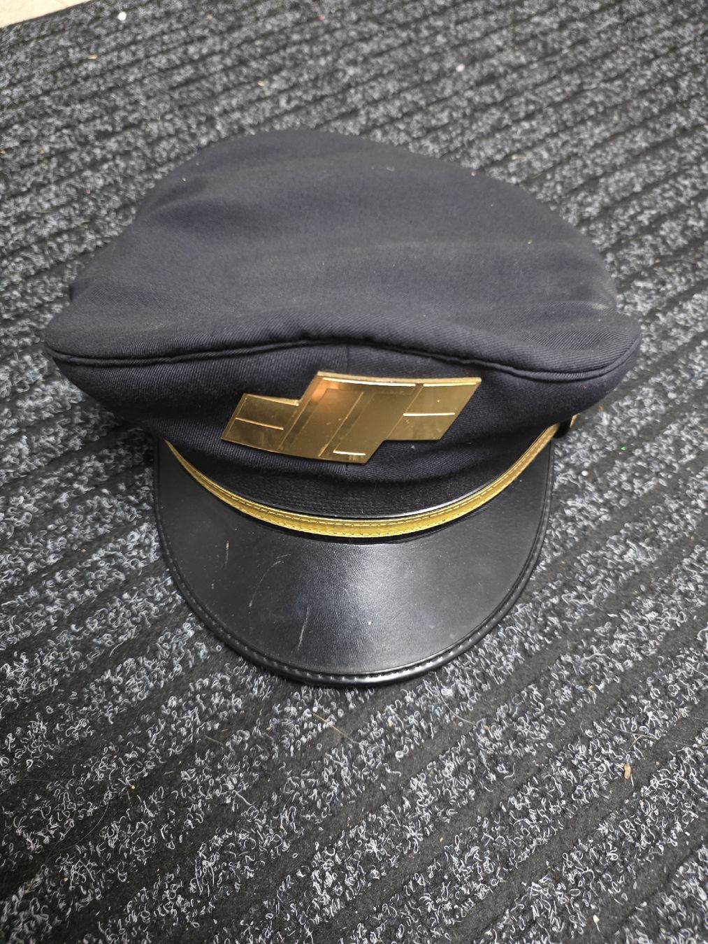 Swissair Uniformi: Piloten Mütze Kappe  Swissair – Usato da Dorf venduto da Echo_Elements