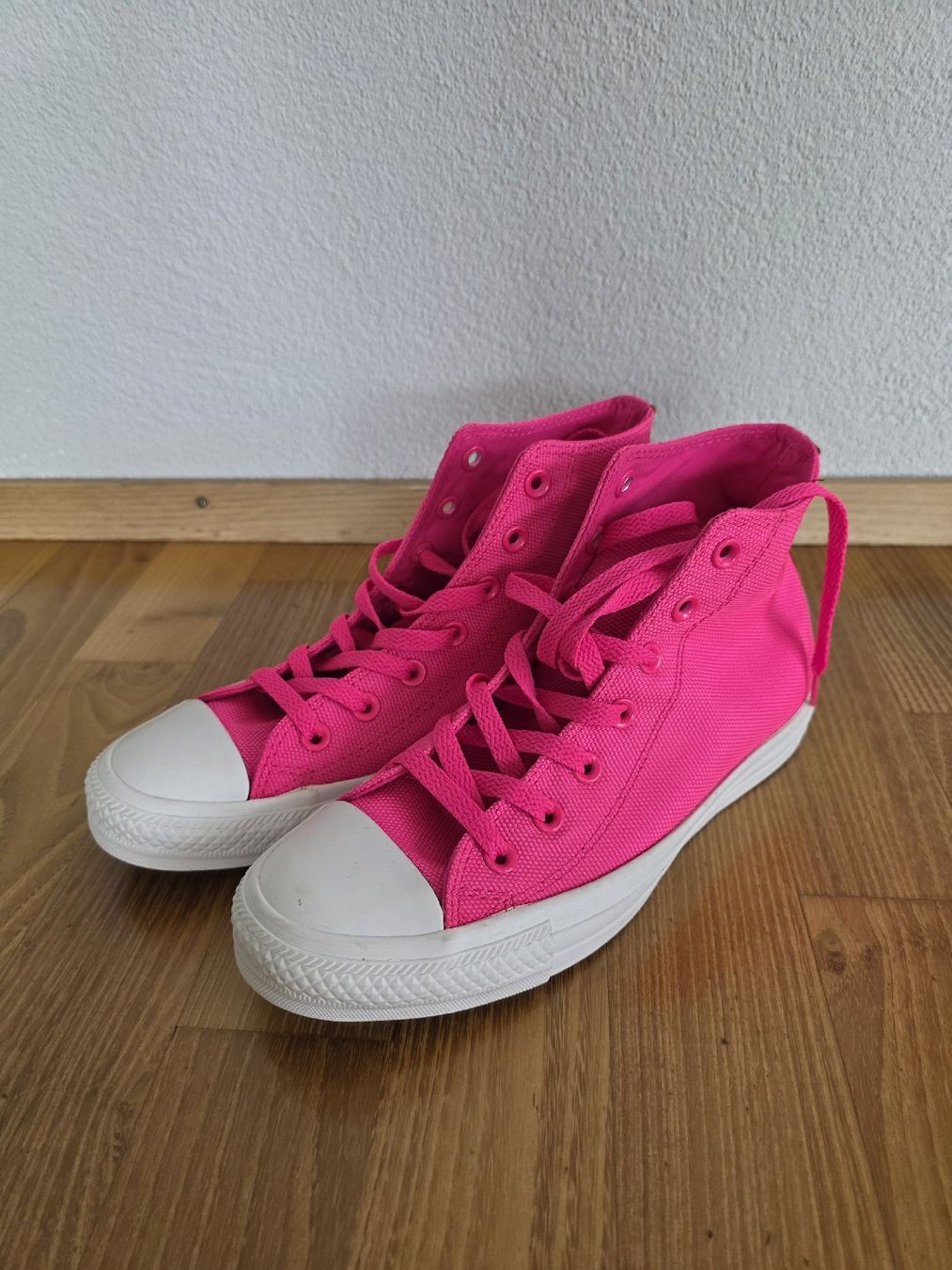 Converse Scarpe da donna: Converse NeonPink Gr. 39 neu – Nuovo (secondo la descrizione) da Bassersdorf venduto da R32DSG
