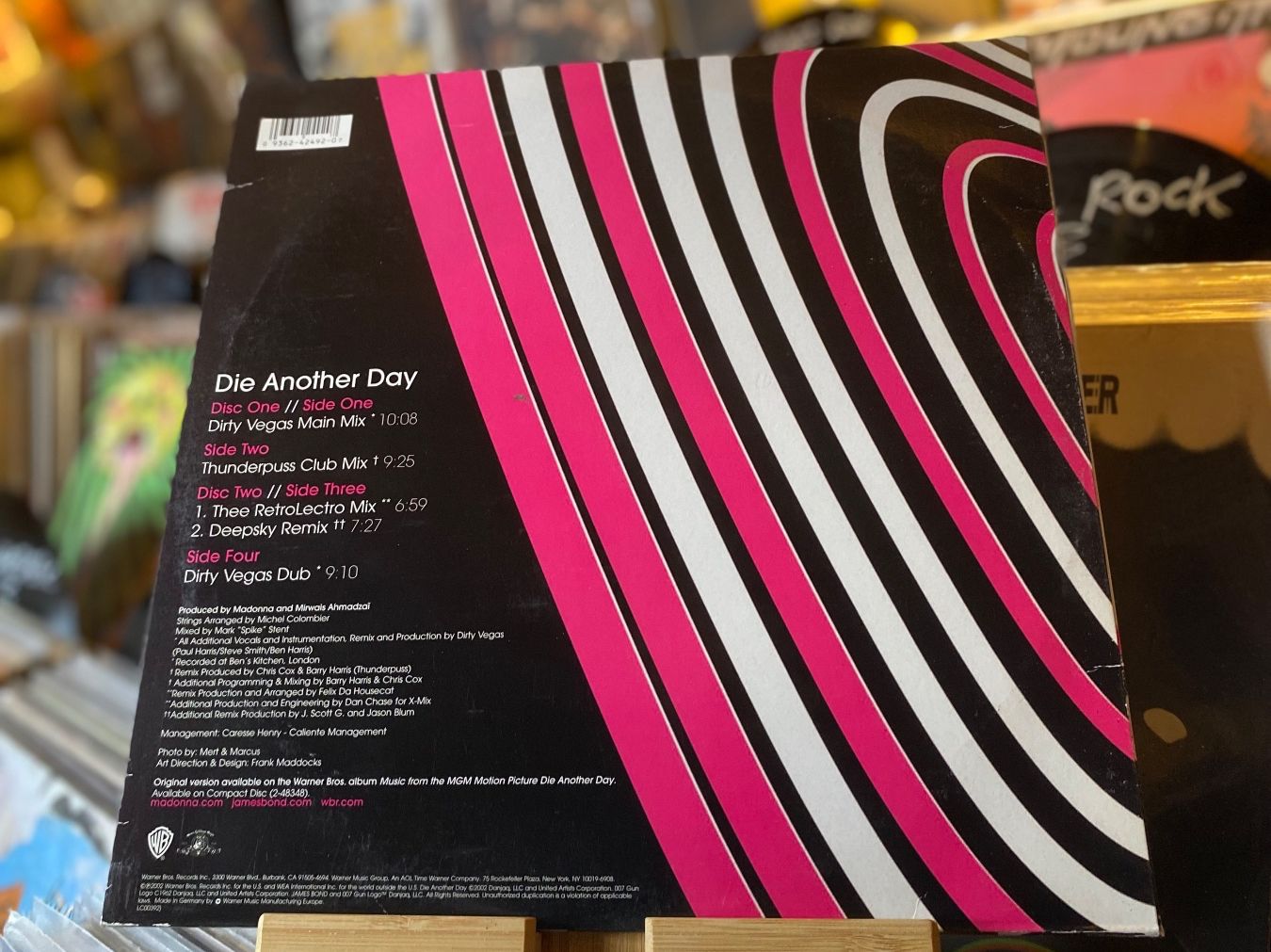 Dischi in vinile: MADONNA - DIE ANOTHER DAY...OG EU 2002....VG+/VG++ – Usato da Gals venduto da Diskopatshop 1