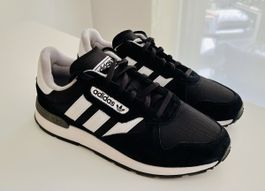 Adidas Treziod 2 Herren Sneaker Grösse 42 schwarz NEU