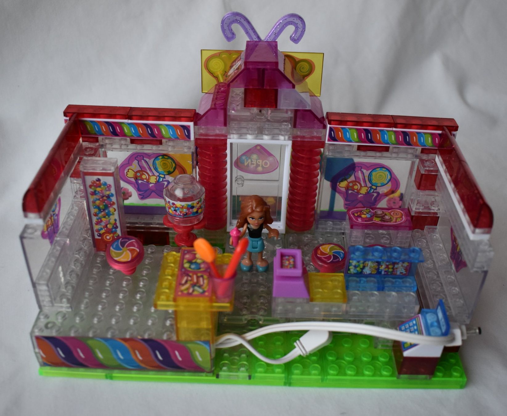 Lego Giocattoli: Lego Friends Liteup candy shop – Usato da Luthern venduto da Babyorange1 2