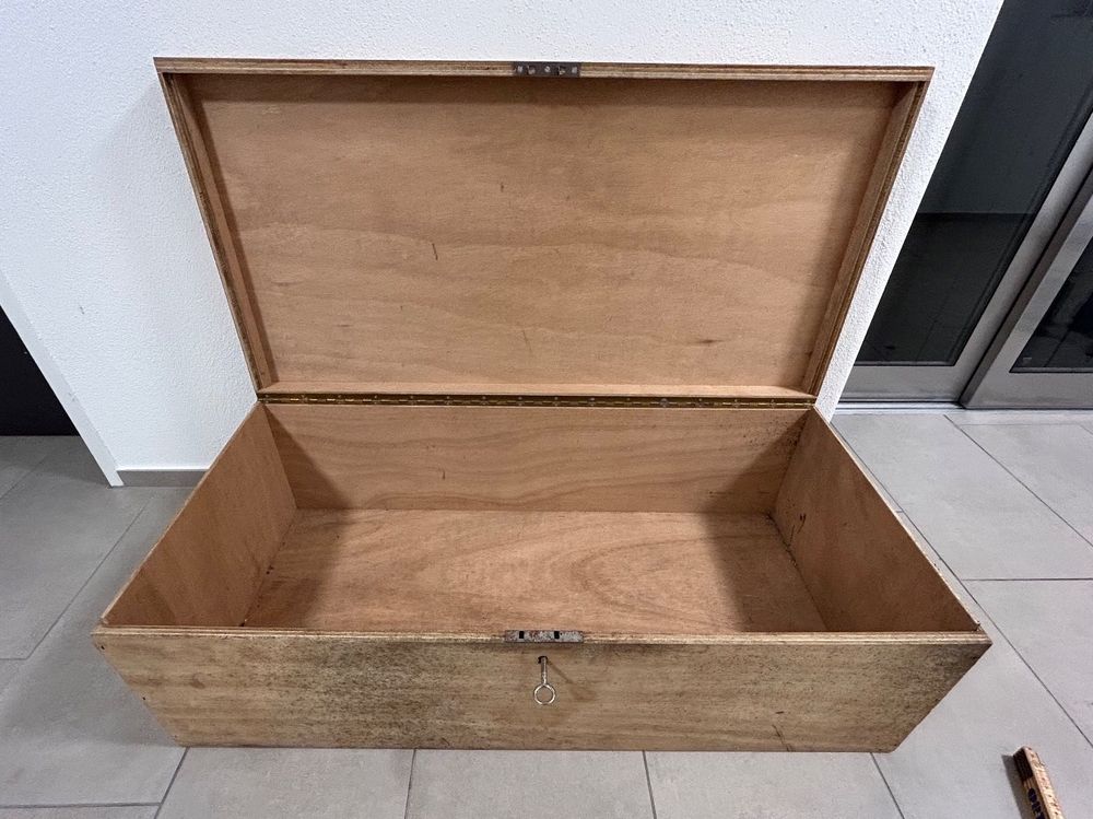 Rustikale Holzkiste Mit Schloss - Retro Aufbewahrung Für Erinnerungsstücke