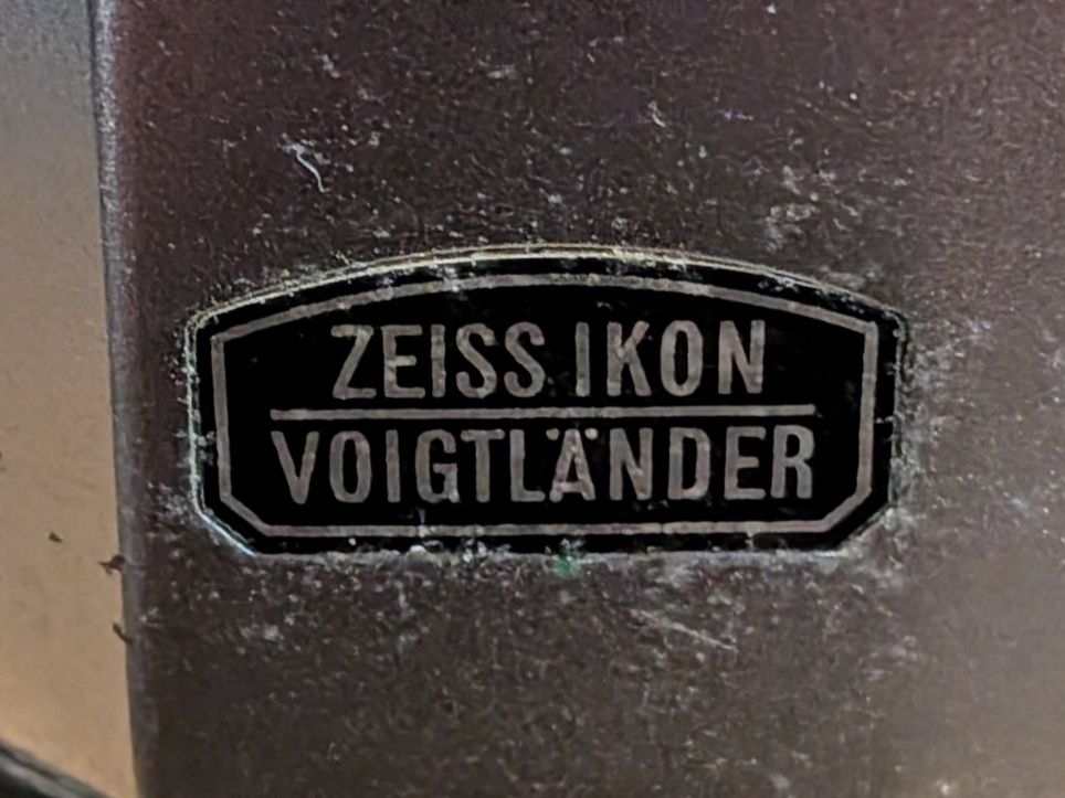 Zeiss Fotocamera: SPIGELREFLEX-KAMERA ICAREX 35 S – Usato da Obergösgen venduto da bea_cvf5 3