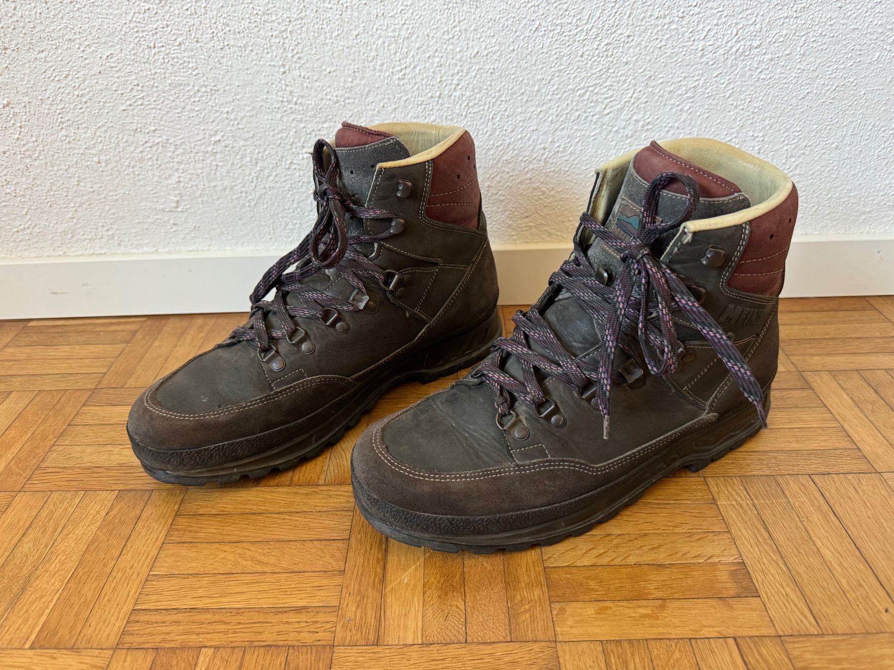Meindl Chaussures hommes: Meindel Wanderschuhe Gr 44 – D'occasion à frauenfeld par tia01
