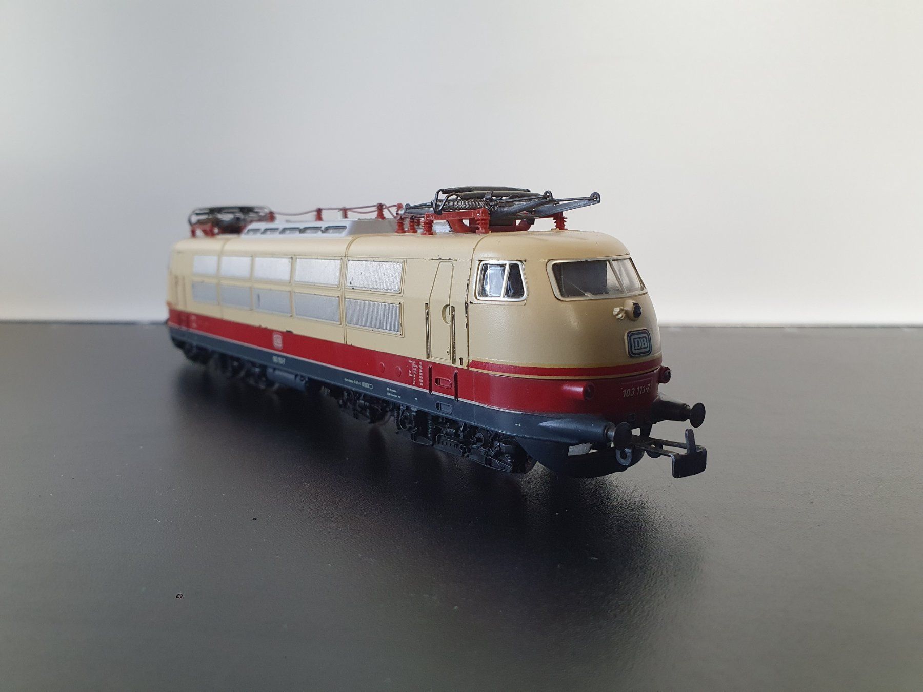 Märklin Modellini di ferrovie: MÄRKLIN: DB E-LOK BR 103 TEE 3354 OVP – Usato da Biglen venduto da taunus82 2