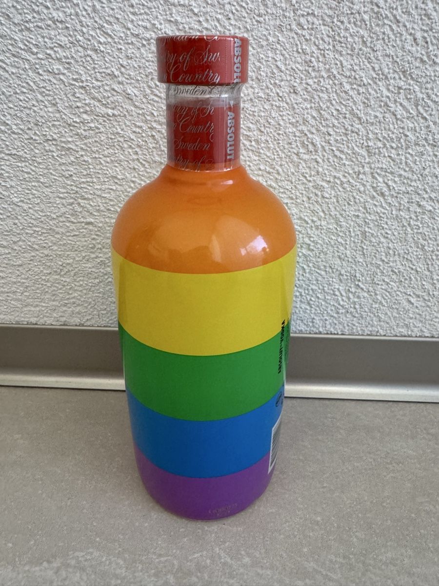 Absolut Vodka Bevande alcoliche: Absolut Vodka Colors V2, 70cl/ 700ml, selten – Nuovo e nell'imballaggio originale da Mettmenstetten venduto da RLR2905 1