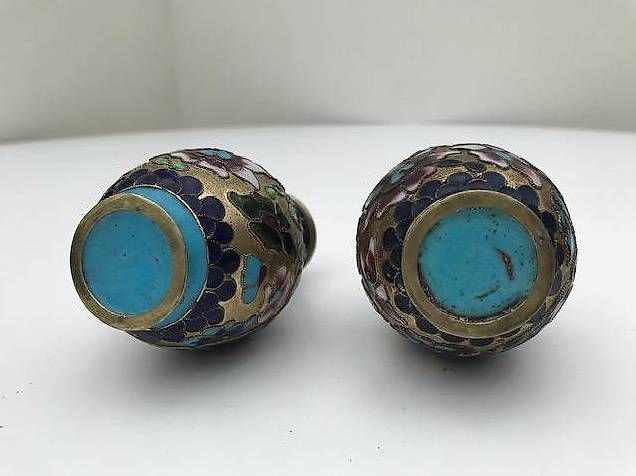 Vasen & Gefässe: Paire de 2 ravissants vases à décor d' émaux – Gebraucht aus Chernex von lar_w99f 2
