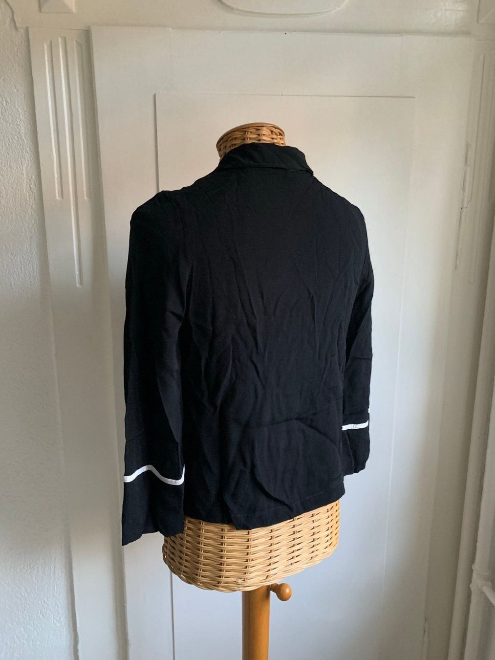 Topshop Camicette: TOPSHOP - Bluse schwarz luftig 34 – Usato da Zürich venduto da Diazaio 2