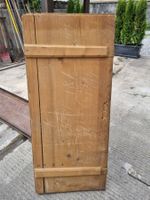 Altes Holztürlein, restaurierungsbedürftig, Massivholz, Top!