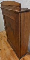 Antiker Wandschrank / Medizinschrank, Schweiz um 1900
