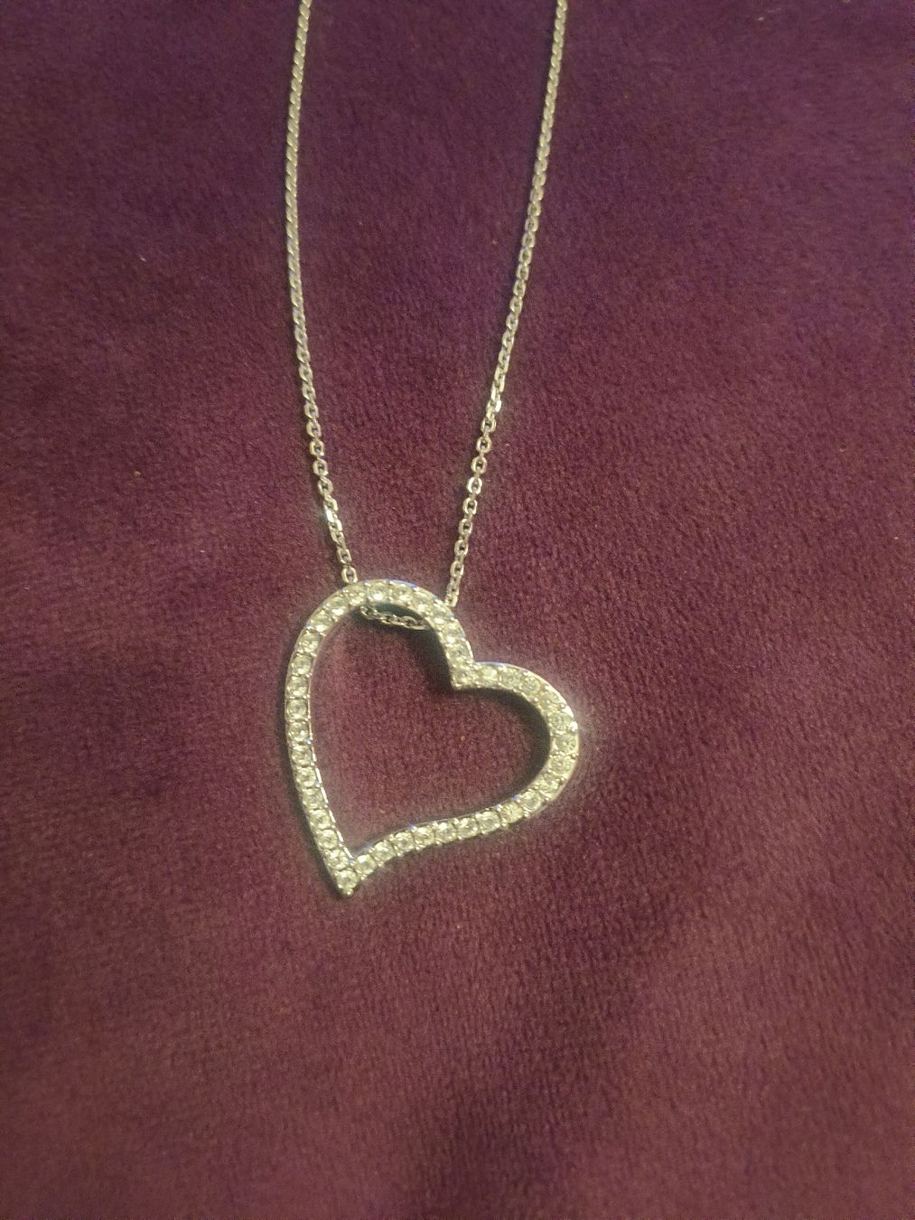 Swarovski Catenine: bijoux  collier Swarovski cœur – Usato da Pampigny venduto da Nathbn 1