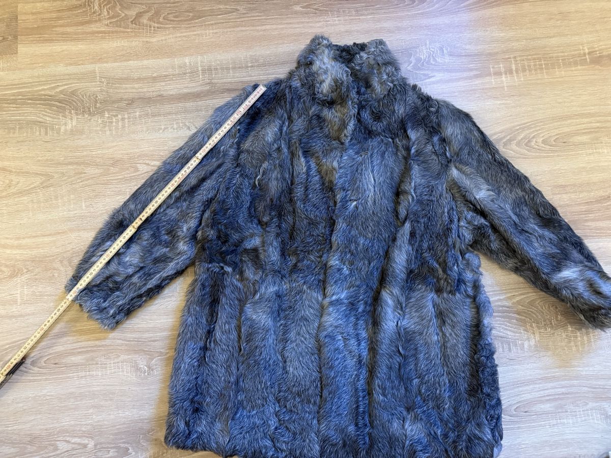 Vestes: Pelzjacke aus Ziegenfell – D'occasion à Hofstetten SO par anja4114 6