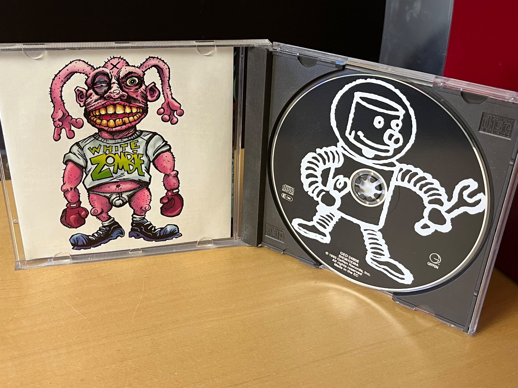 CD: White Zombie - Astro-Creep:2000 - X01C – Usato da Küsnacht ZH venduto da hardrock.earth 2