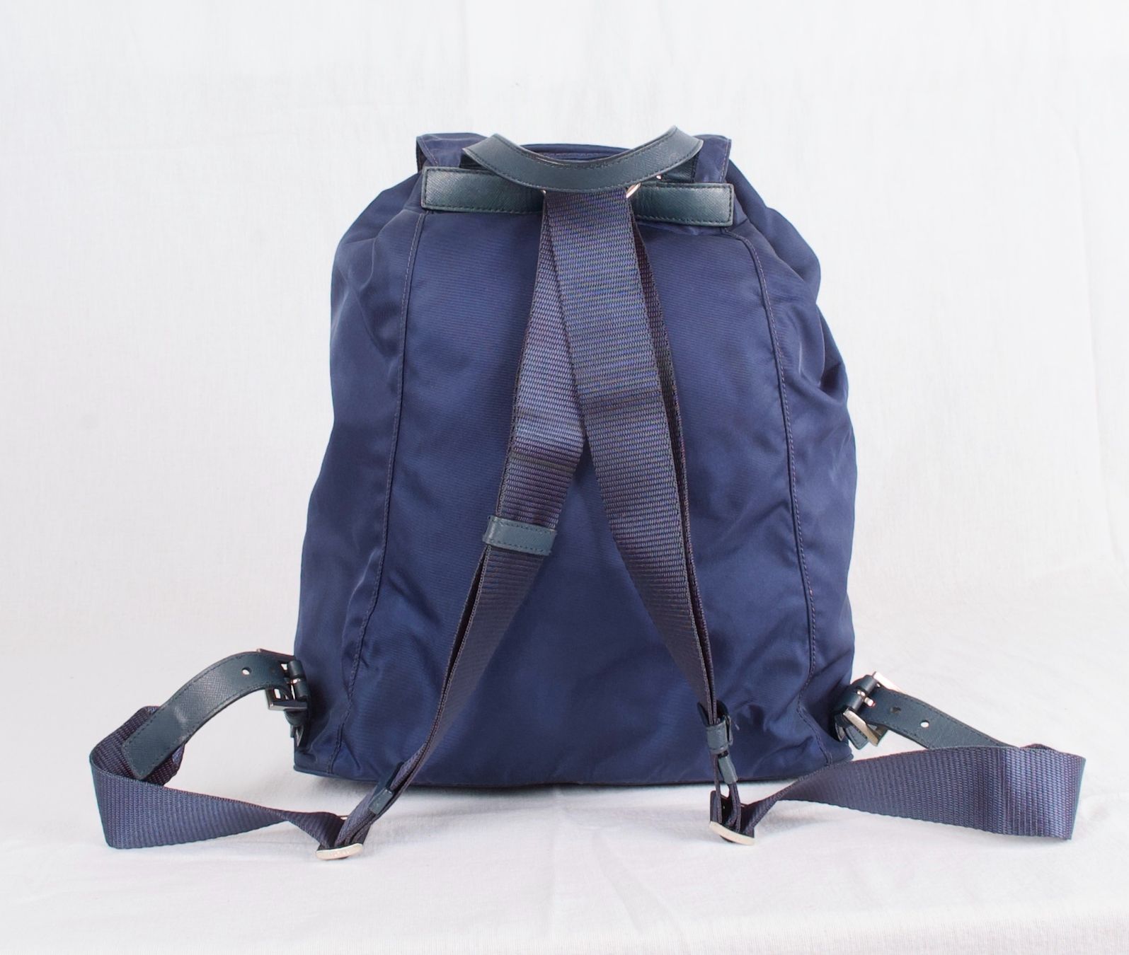 Prada Zaini: Auth PRADA Nylon leather drawstring backpack blue. – Usato da Lausanne venduto da Lamedusac 2