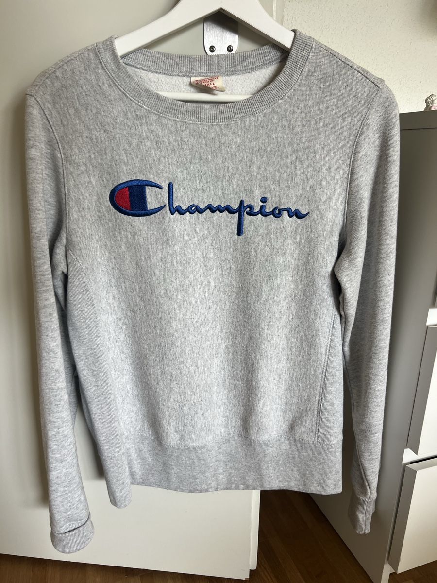 Champion Maglioni & Felpe: Champion hoodie – Usato da Wetzikon ZH venduto da liiisaare