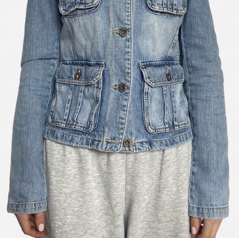 H&M Giacche: Veste en jean bleu, eur 34 – Usato da Mont-sur-Lausanne venduto da lau_2775 1