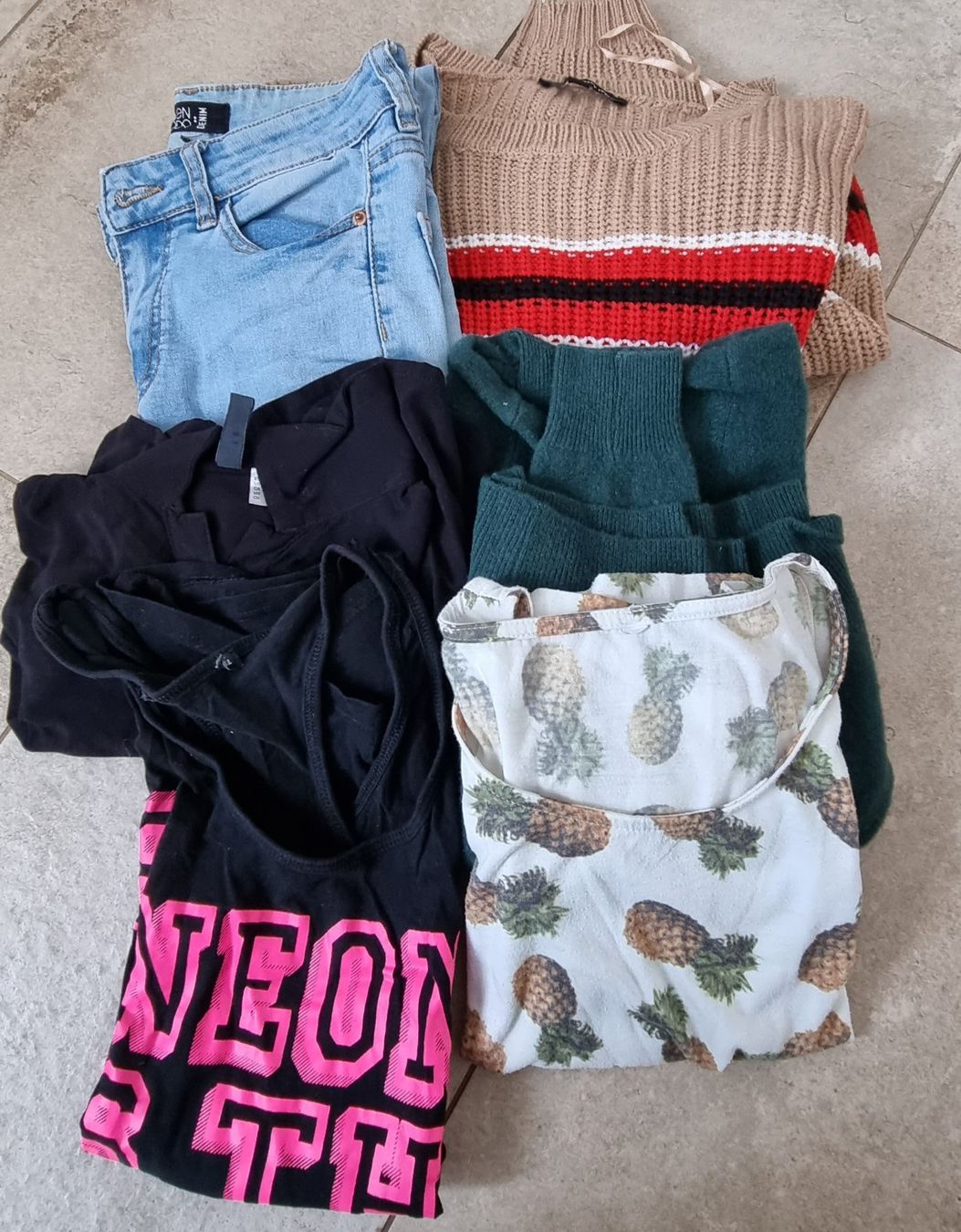 Lots de vêtements: Kleiderpaket gr.XXS – D'occasion à Grossdietwil par GNOM313