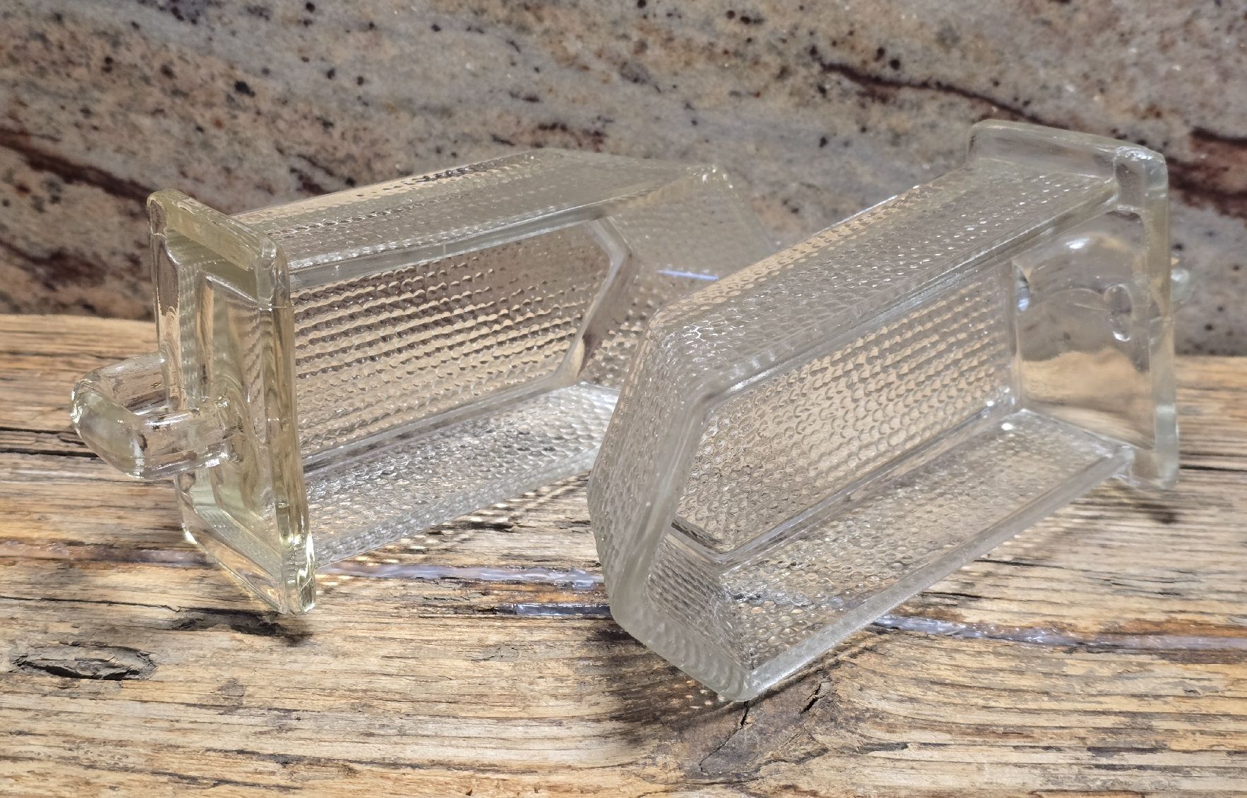 Bicchieri: Zwei vintage Glasschütten – Usato da Walkringen venduto da Vanuca 3