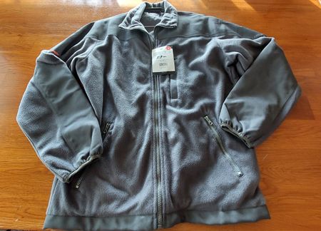 Warme Fleecejacke für den Übergang, neu, Gr. 52