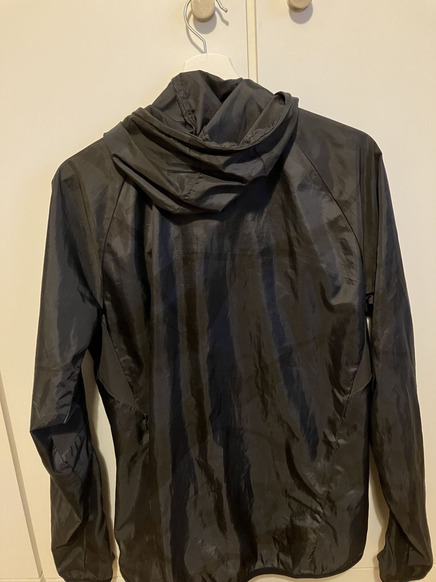 Giacche: Lauf-Jacke & Windbreaker, schwarz – Nuovo (secondo la descrizione) da Winterthur venduto da Streisel 2