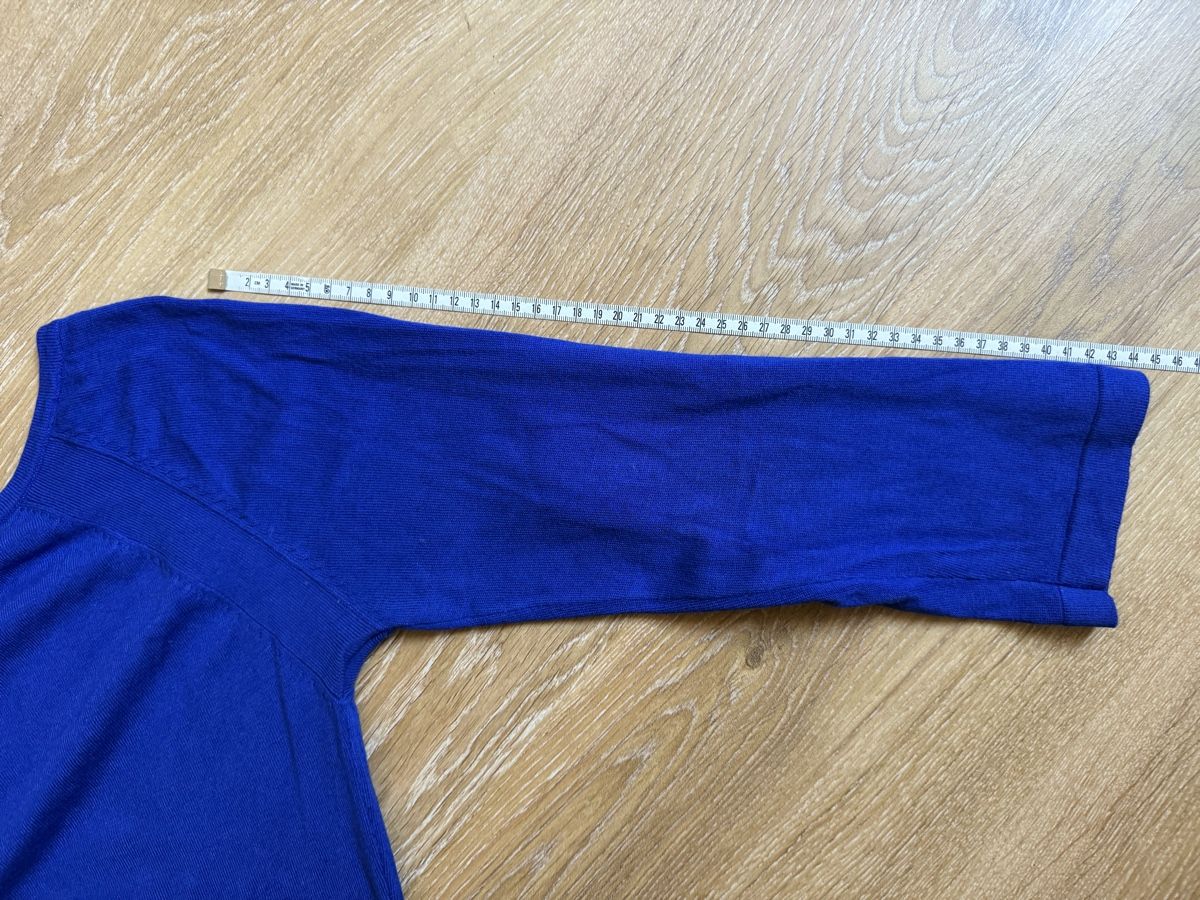 Morgan Pullover & Sweatshirts: Pull maille bleu roi boutons décoratifs Morgan, t.38/M – Gebraucht aus Tavannes von Thriftshop 3