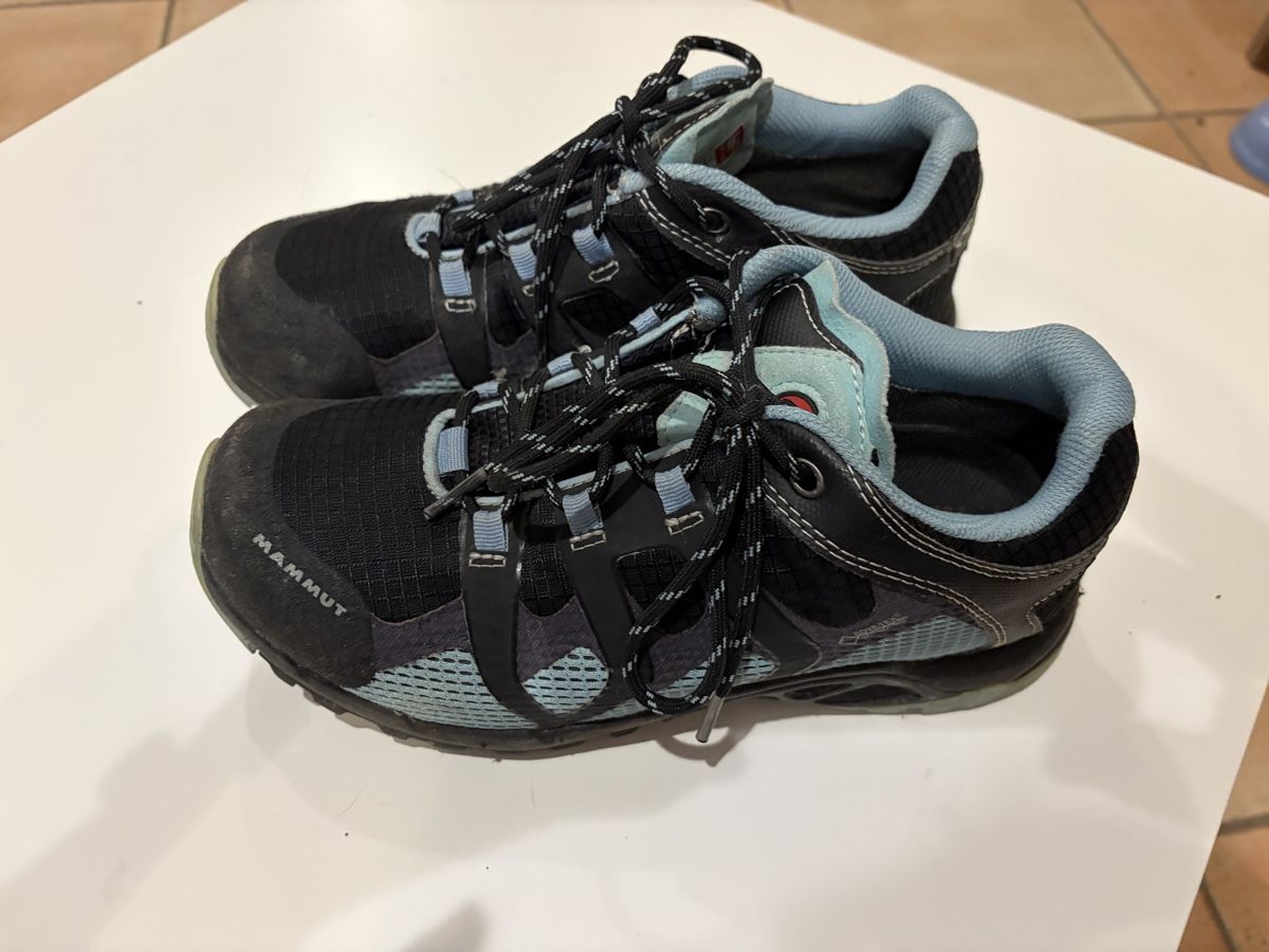 Mammut Scarpe da donna: Turnschuhe Mammut – Usato da Schlossrued venduto da Spurti 1