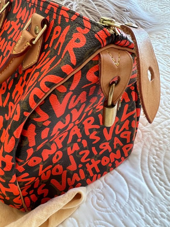 RARE💯 LOUIS VUITTON Graffiti Speedy 30 Orange