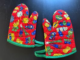 2er Set Vintage Topflappen, rot gemustert, wie neu!