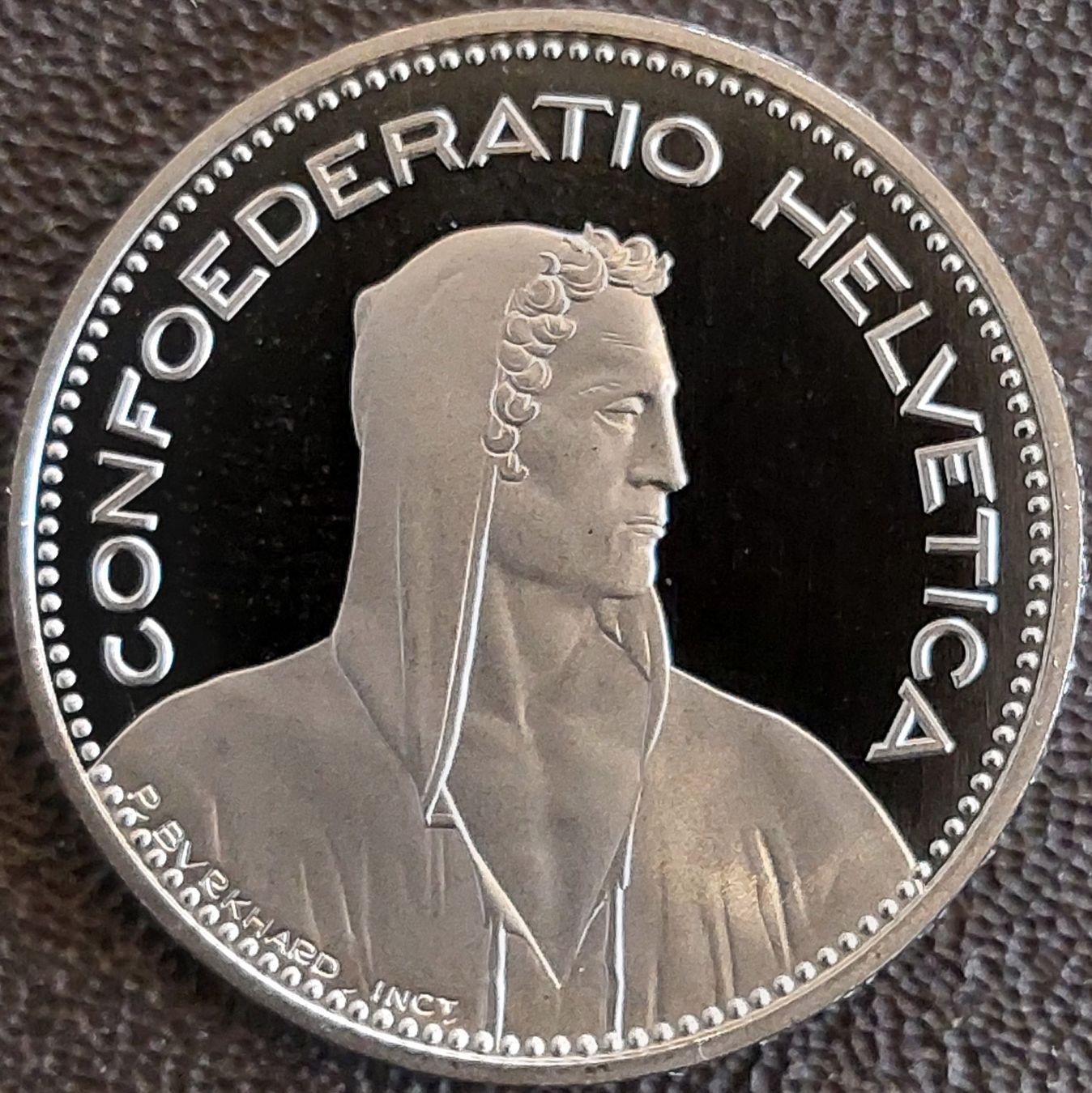 Tutti le monete: 5 Franken 2017 stgl. / aus Münzsatz – Nuovo (secondo la descrizione) da Arch venduto da coinsandmore 1