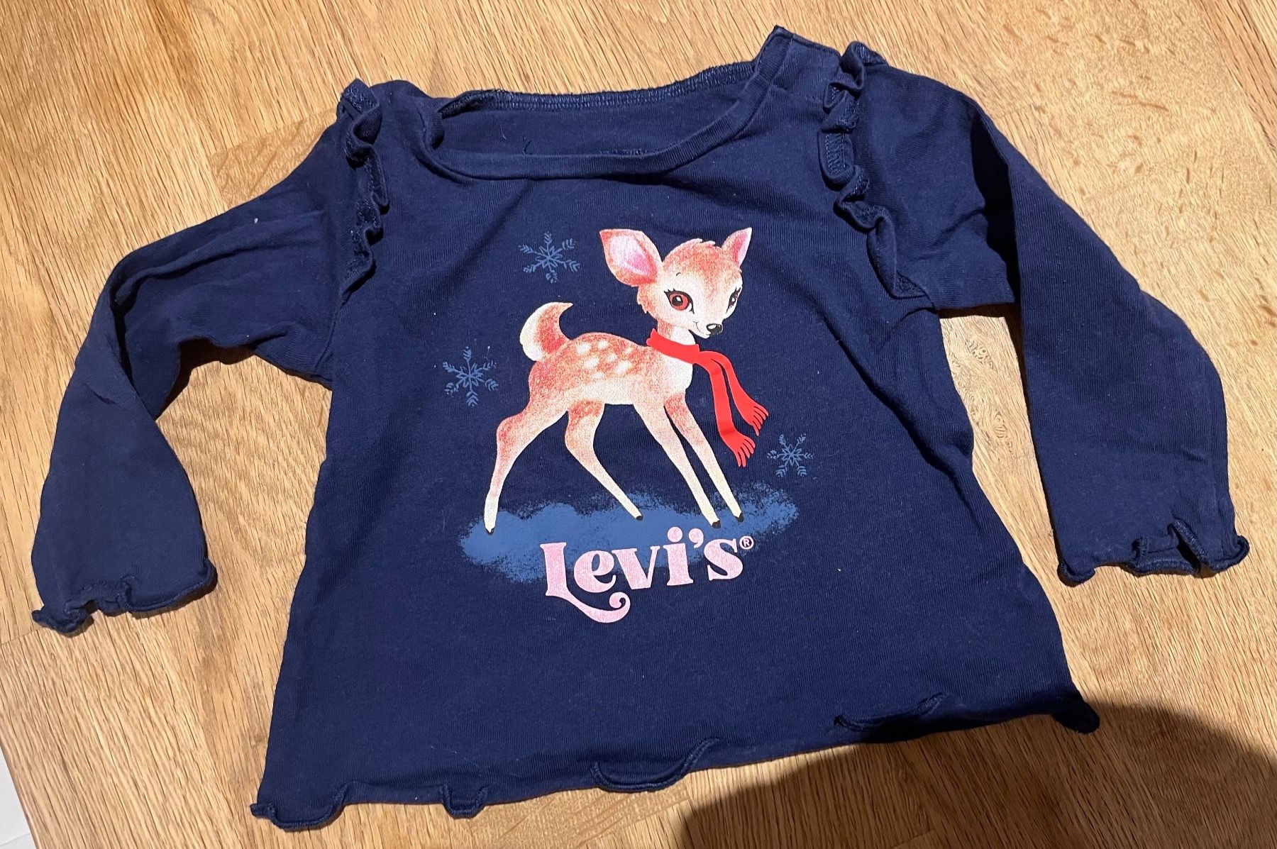 Levi's Kleiderpakete & -sets: Levi’s Babyshirt Gr. 68 – Gebraucht aus Termen von ekr_hmf7