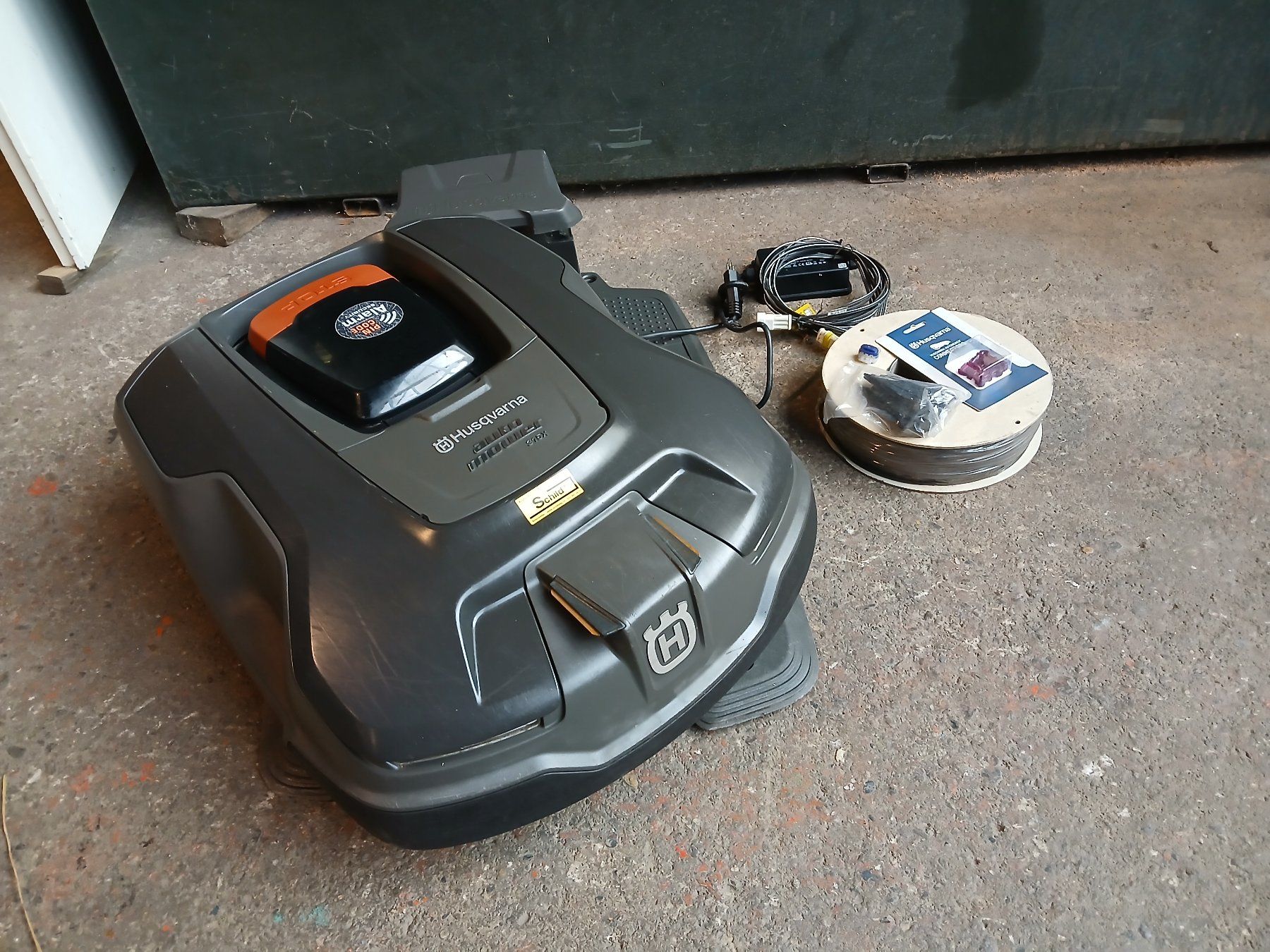 Husqvarna Tagliaerba: Rasenroboter Automower 315 – Usato da Brienzwiler venduto da maschin01