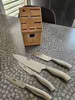 Messerblock mit Inhalt