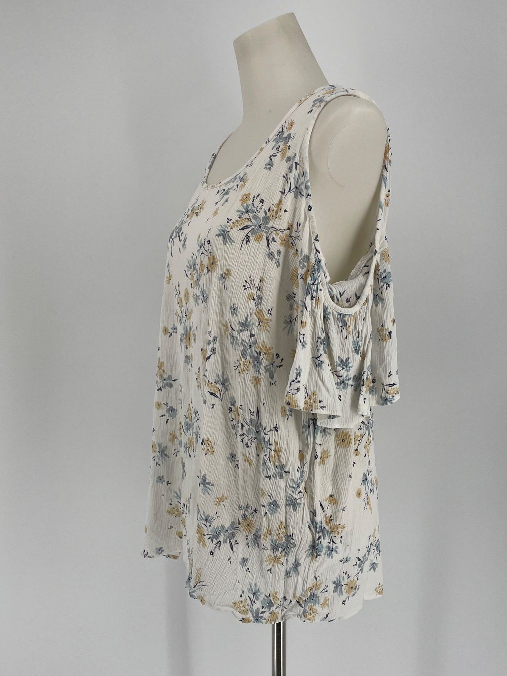 C&A Blusen: Viskose Bluse Gr. 44 von Clockhouse C&A – Gebraucht aus Auenstein von moin. 2
