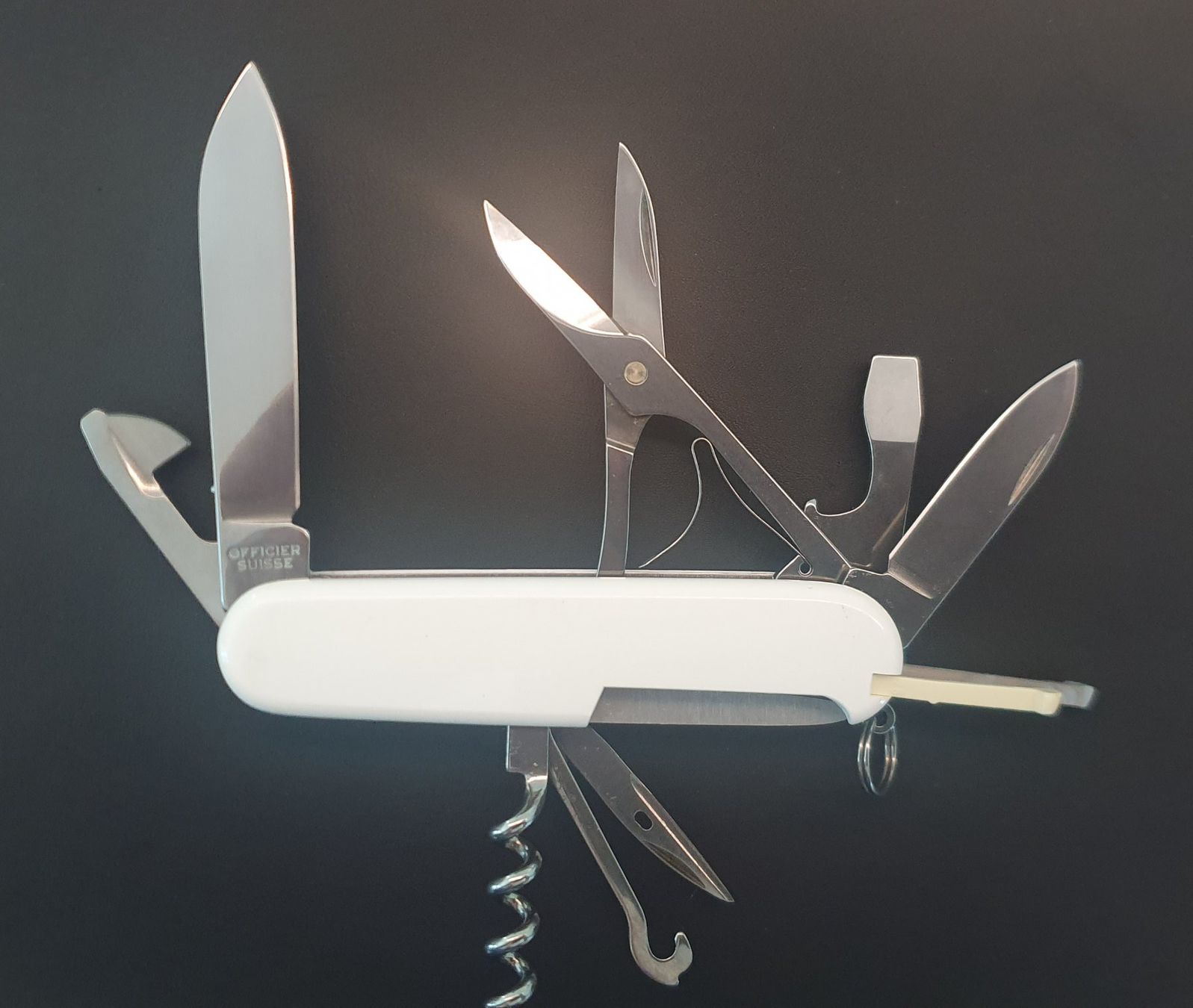 Victorinox Coltelli tascabile: 4 Victorinox Sackmesser mit Logo – Nuovo (secondo la descrizione) da Härkingen venduto da MarianneSi 3