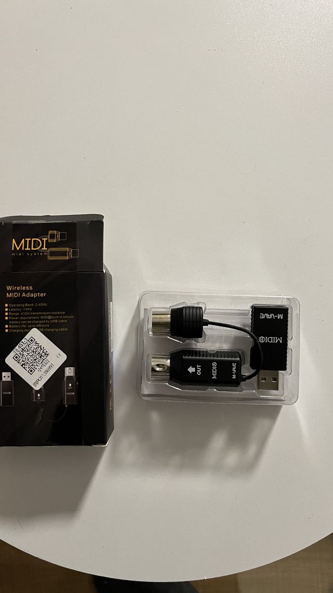 Lecteurs & Adaptateurs: Interface midi wi-fi – Neuf avec emballage d'origine à Echandens par wsurfer 1