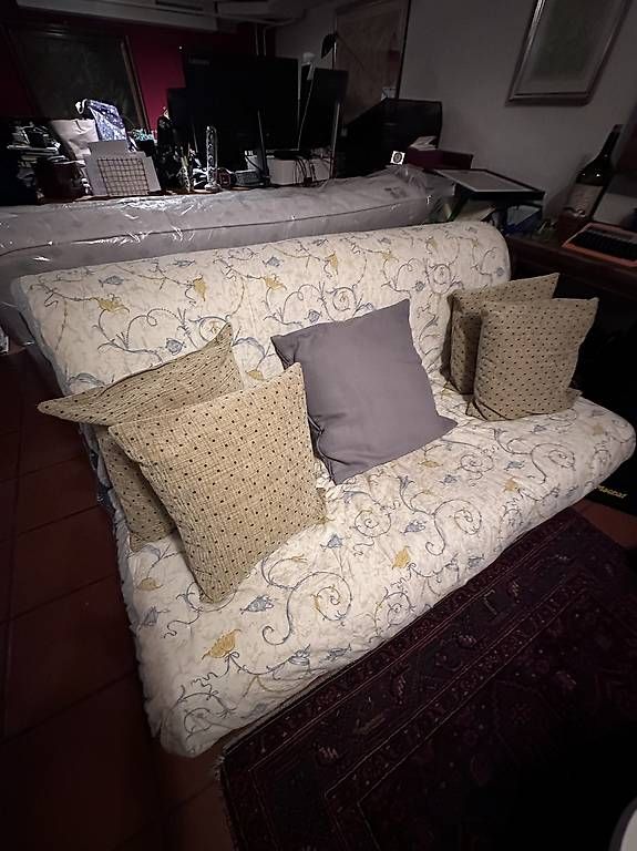 Divani: Divano letto con rete – Usato da Cadempino venduto da gma_8rd6