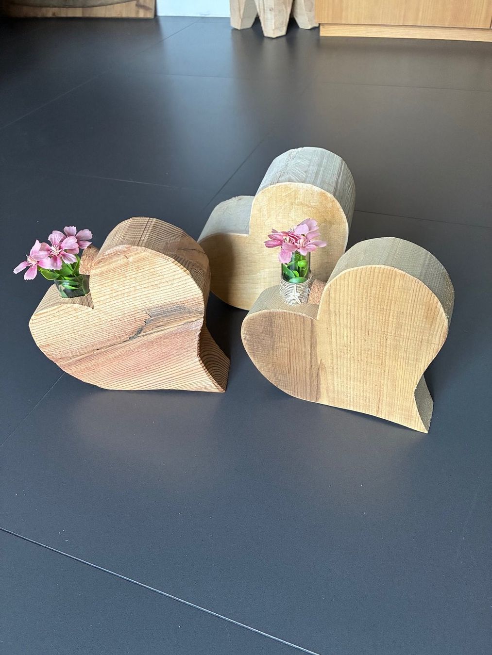 Tutte le decorazioni: Herz mit Blume – Nuovo (secondo la descrizione) da Vicosoprano venduto da moikka 2