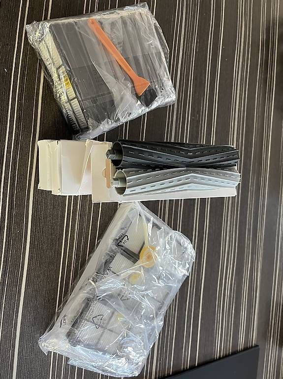 Aspirapolveri & Accessori: iRobot Roomba 960 Saugroboter  Top Zustand – Usato da Liestal venduto da daniela8383 2