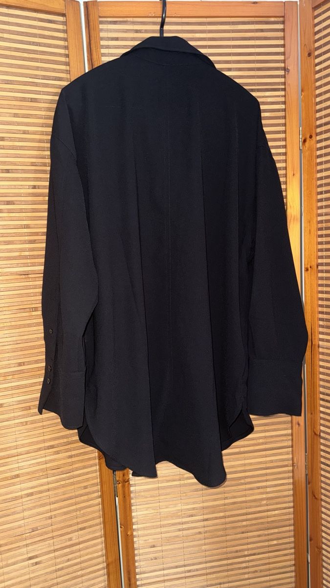 H&M Blusen: Bluse (Oversized) ML von H&M – Gebraucht aus Gümligen von morticiaaddams 2