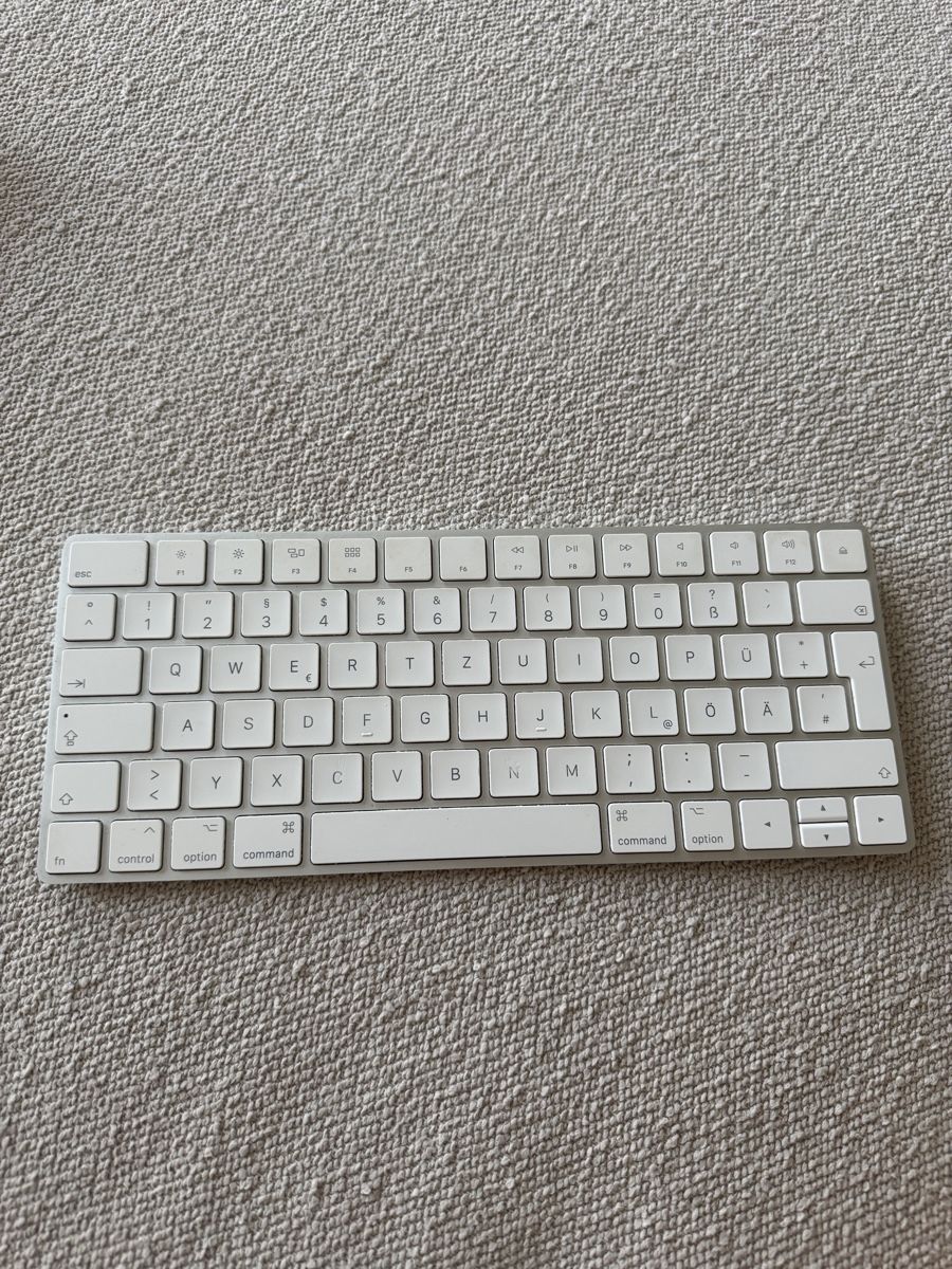Apple Tastaturen: Apple Magic Keyboard Wireless Deutsches Layout – Gebraucht aus Kilchberg ZH von mar_ndk5 1