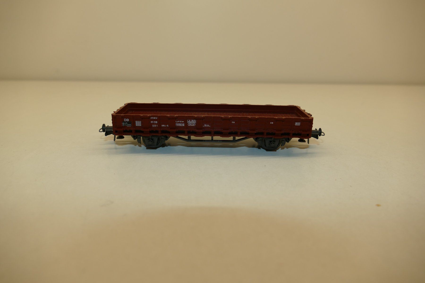 Roco Modellini di ferrovie: Roco H0: DB Niederbordwagen – Nuovo (secondo la descrizione) da Niederhasli venduto da rail-duerst 2