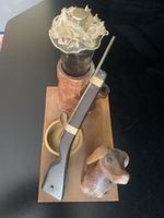 Porte Cigarette Vintage, Chien en Bois et Fusil, Rare!