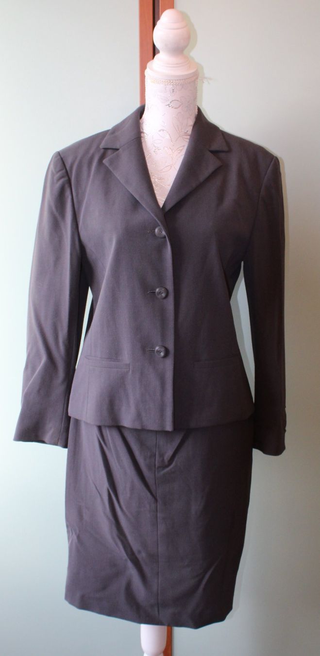 Costumes: Kostüm – D'occasion à Schaan par antikes_und_kurioses