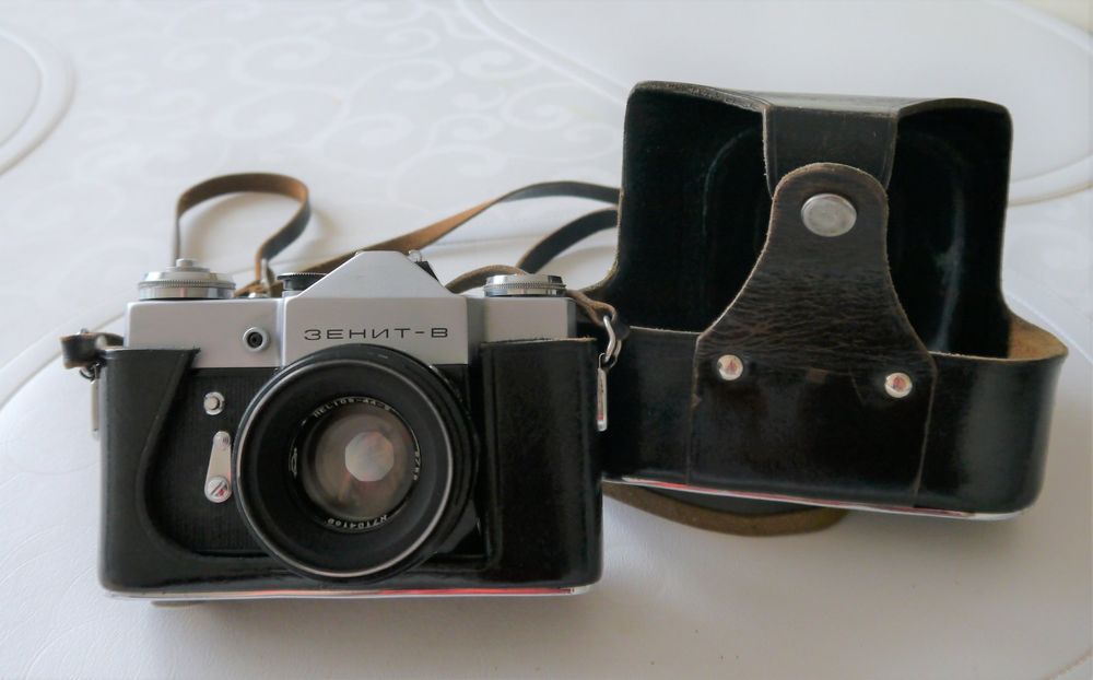 APPAREIL PHOTO ZENIT-E et objectif Helios 44-2 2/58 fonctionnel EUR 50