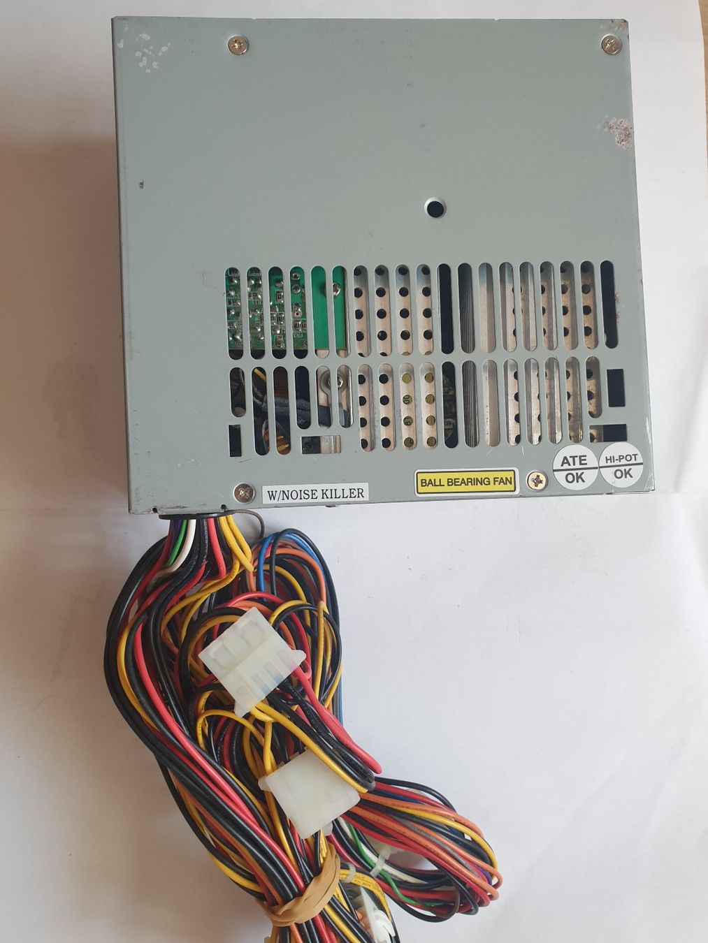 Elektronikbauteil: Alimentation PC LC420H-12 / pas testée – Gebraucht aus Moudon von Amaroli7 2
